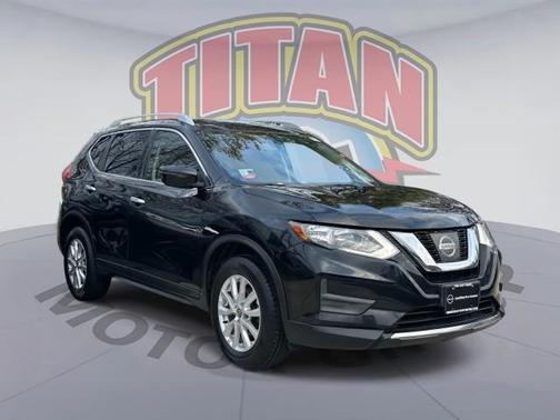 2017 Nissan Rogue SV