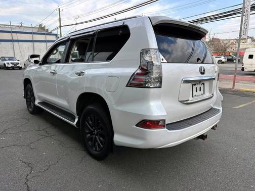 2023 Lexus GX 460 Base
