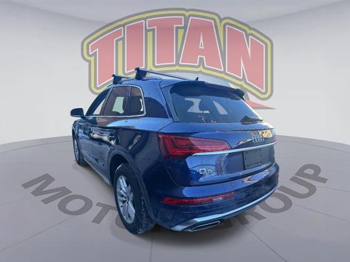 2022 Audi Q5 45 S line quattro Premium