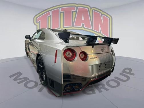 2023 Nissan GT-R NISMO