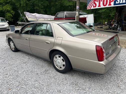 2003 Cadillac DeVille Base