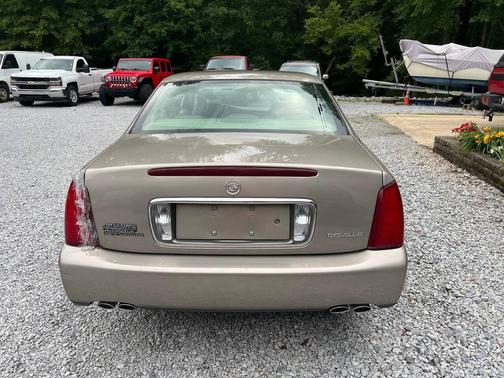 2003 Cadillac DeVille Base