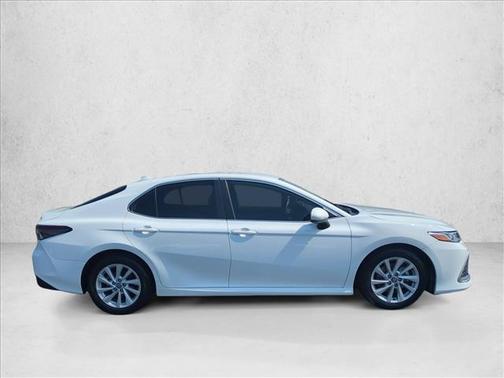 White 2022 Toyota Camry LE