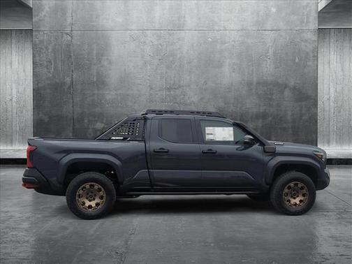 2025 Toyota Tacoma Hybrid Trailhunter Hybrid
