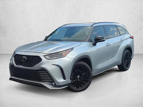 2023 Toyota Highlander XSE