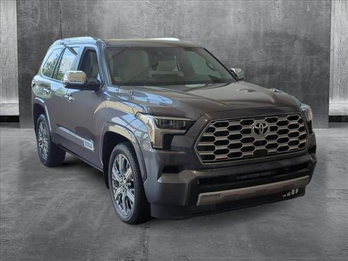 2025 Toyota Sequoia Base