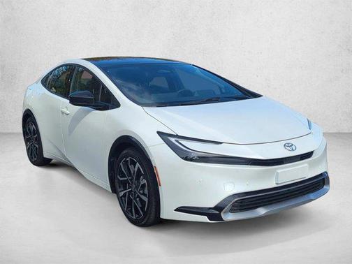 Wind Chill 2025 Toyota Prius Plug-In Hybrid XSE Premium