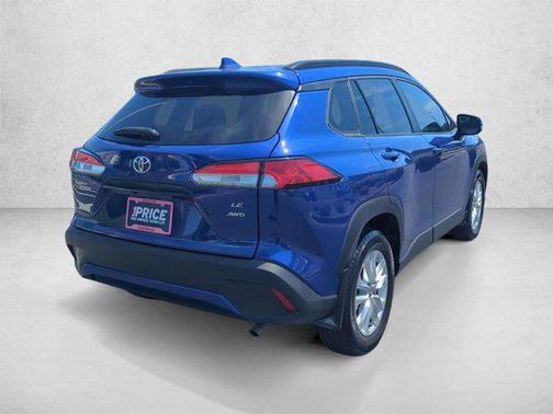 Blue Crush Metallic 2024 Toyota Corolla Cross LE