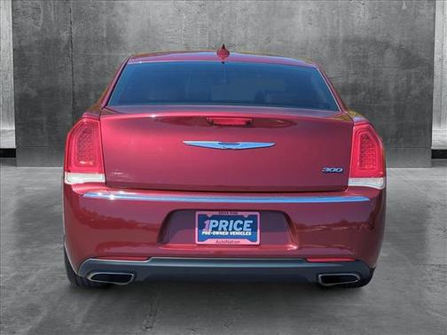 2018 Chrysler 300 Limited