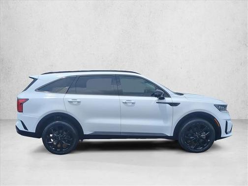 Glacial White Pearl 2023 Kia Sorento SX