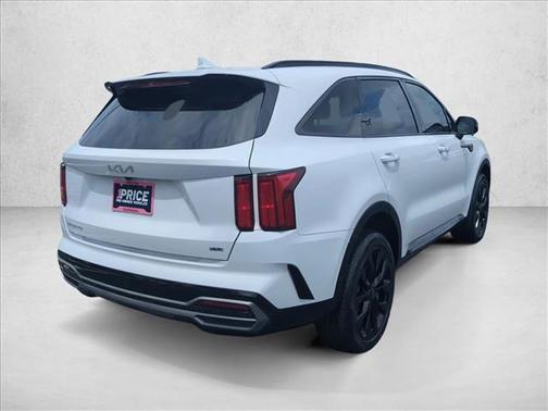 Glacial White Pearl 2023 Kia Sorento SX