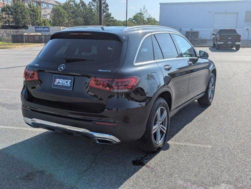Obsidian Black Metallic 2021 Mercedes-Benz GLC 300 4MATIC