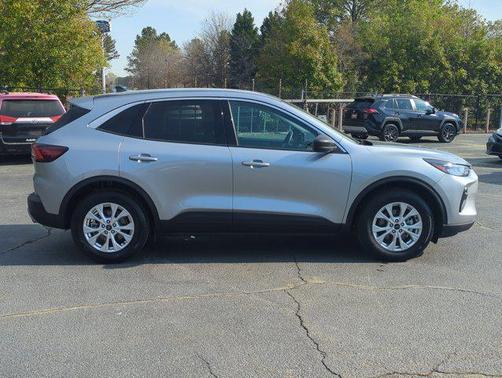 Iconic Silver Metallic 2024 Ford Escape Active