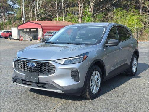 Iconic Silver Metallic 2024 Ford Escape Active