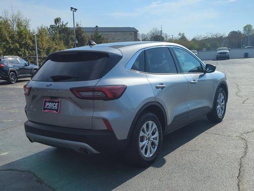 Iconic Silver Metallic 2024 Ford Escape Active