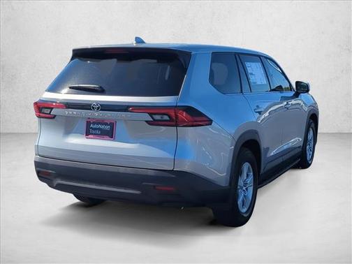 2026 Toyota Highlander LE