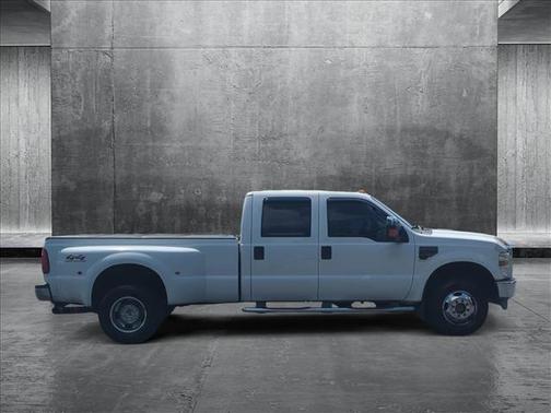 2009 Ford F-350 Lariat
