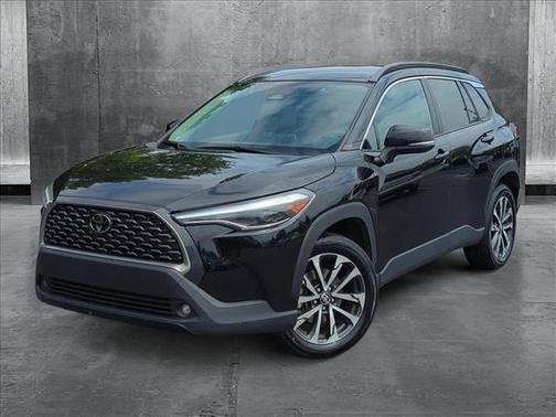 2023 Toyota Corolla Cross XLE