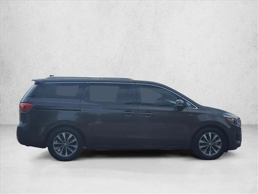 2016 Kia Sedona SX