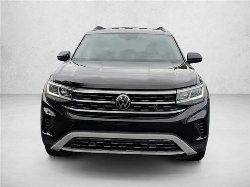 Black 2023 Volkswagen Atlas 2.0T SE w/Technology