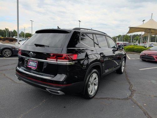 Black 2023 Volkswagen Atlas 2.0T SE w/Technology