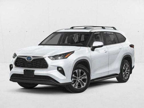 Wind Chill Pearl 2026 Toyota Highlander Hybrid XLE