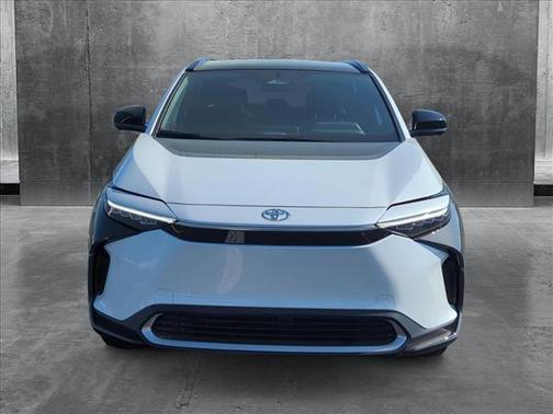 2025 Toyota bZ4X Limited
