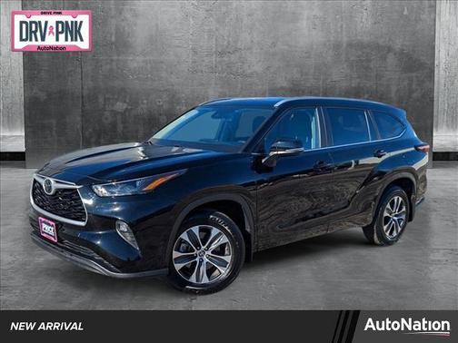 2024 Toyota Highlander XLE