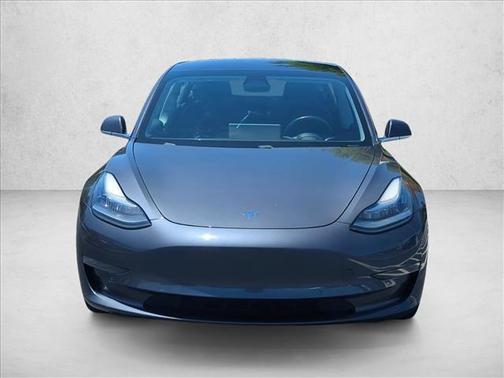 Silver 2018 Tesla Model 3 Long Range