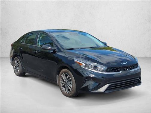 Aurora Black 2023 Kia Forte LXS