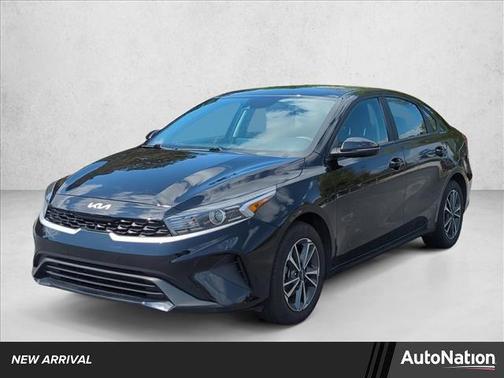 Aurora Black 2023 Kia Forte LXS