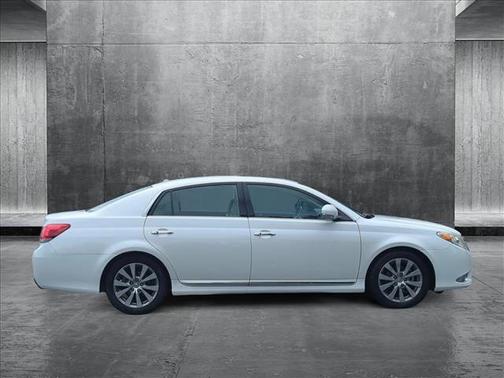 2011 Toyota Avalon Limited