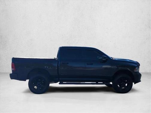 2018 RAM 1500 Night Crew Cab 4x4 5'7' Box