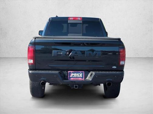 2018 RAM 1500 Night Crew Cab 4x4 5'7' Box