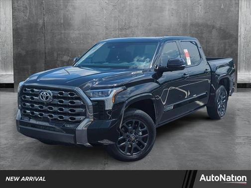 2025 Toyota Tundra Hybrid Platinum