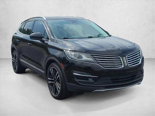 Diamond Black Metallic 2017 Lincoln MKC Reserve