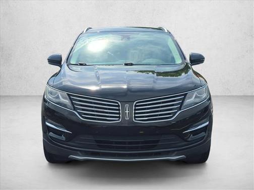 Diamond Black Metallic 2017 Lincoln MKC Reserve