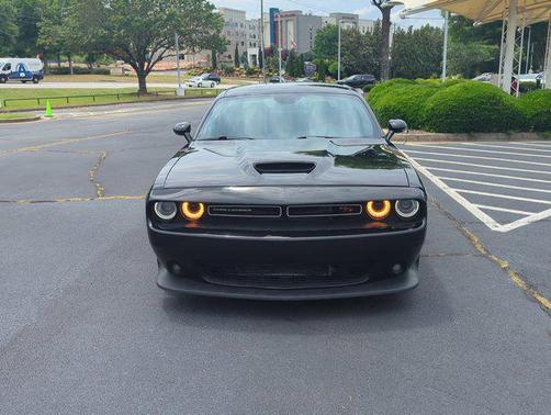 Pitch Black Clearcoat 2021 Dodge Challenger R/T