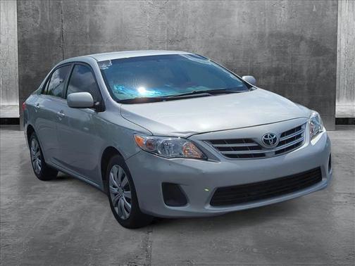 2013 Toyota Corolla LE