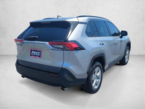 Silver Sky Metallic 2020 Toyota RAV4 XLE