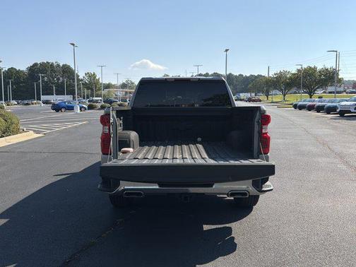 Sterling Gray Metallic 2023 Chevrolet Silverado 1500 LT