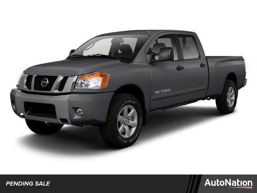 2011 Nissan Titan SV