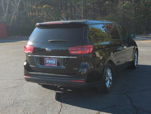 2020 Kia Sedona LX