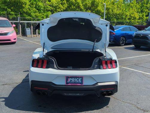 Oxford White 2025 Ford Mustang GT