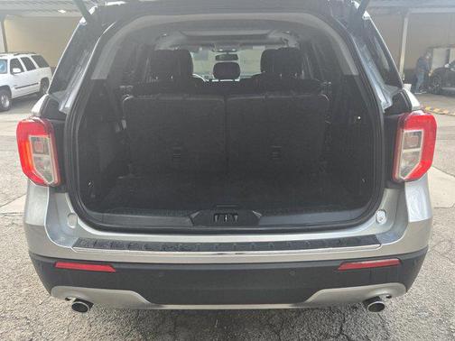 Iconic Silver Metallic 2020 Ford Explorer Limited