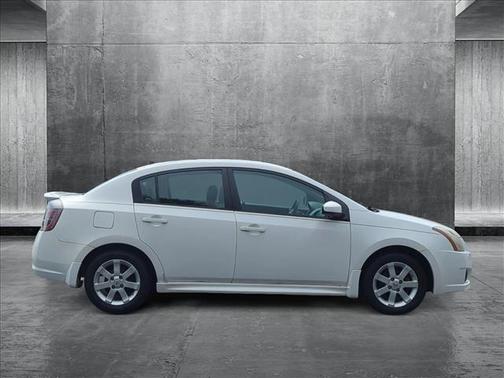 2010 Nissan Sentra 2.0 SR