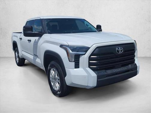 White 2022 Toyota Tundra SR5
