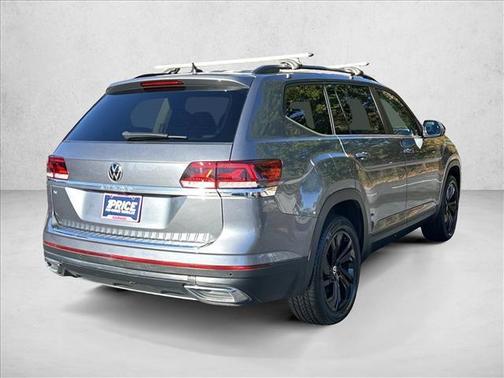2022 Volkswagen Atlas 2.0T SE w/Technology