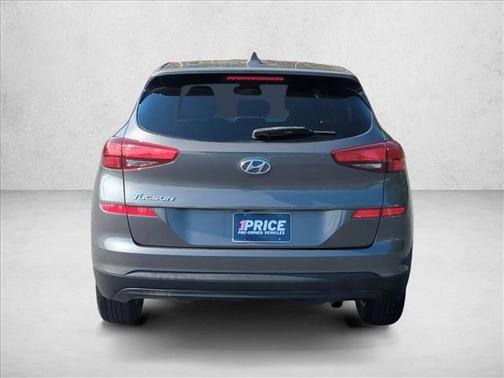 2021 Hyundai TUCSON SE