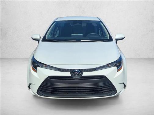 Wind Chill Pearl 2025 Toyota Corolla LE